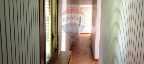 Дом с 6 комнатами в Поньо, Италия № 128703 2