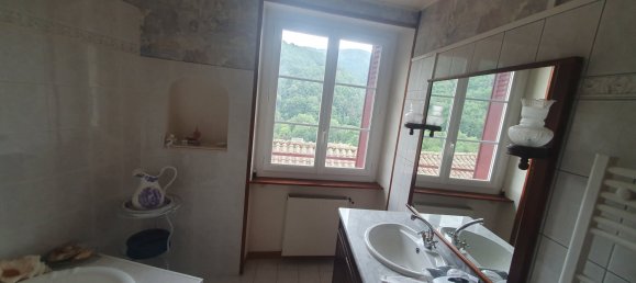 2 bedrooms House in Cantal, France No. 305645 7