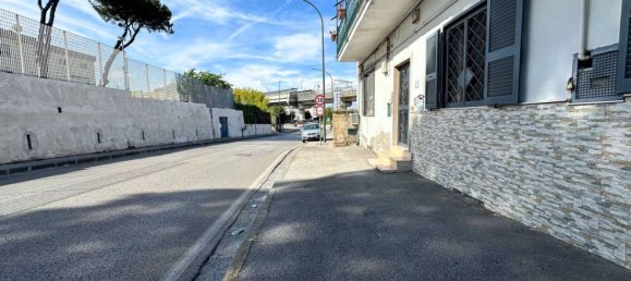 Квартира с 1 спальней в Неаполь, Италия № 329728 12