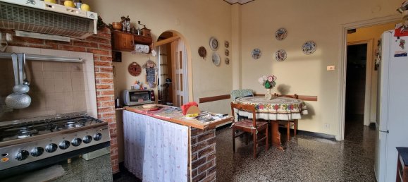 3 rooms Apartment in Genoa, Italy No. 35832 16