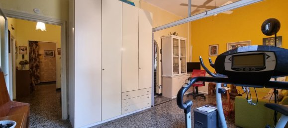 3 rooms Apartment in Genoa, Italy No. 35832 6