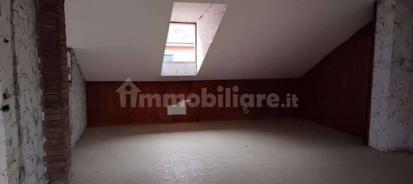 Estudio en Voghera, Italy No. 95486 6