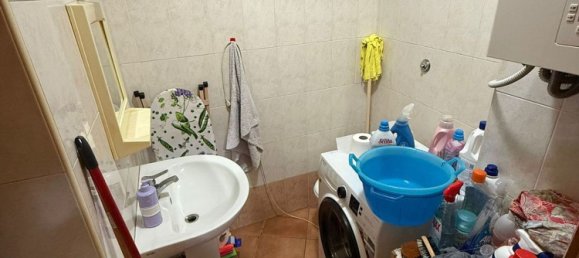 Квартира с 3 спальнями в Беневенто, Италия № 356268 24