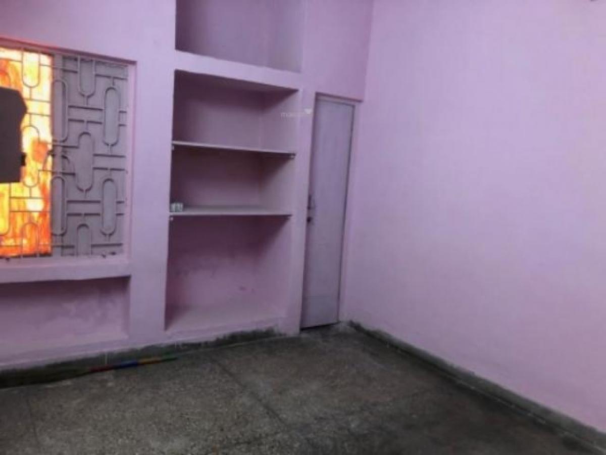 2 bedrooms House in Noida, India No. 27780