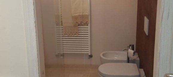 Дом с 5 комнатами в Ареццо, Италия № 252010 21