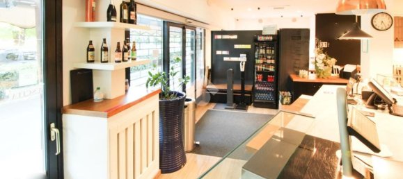 140m² Commercial property in Brescia, Italy No. 151346 7