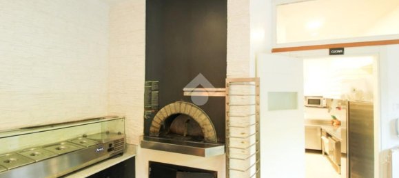 140m² Commercial property in Brescia, Italy No. 151346 20