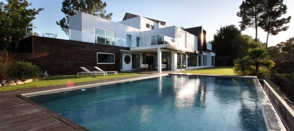 5 bedrooms Villa in Quinta do Conde, Portugal No. 111225 2