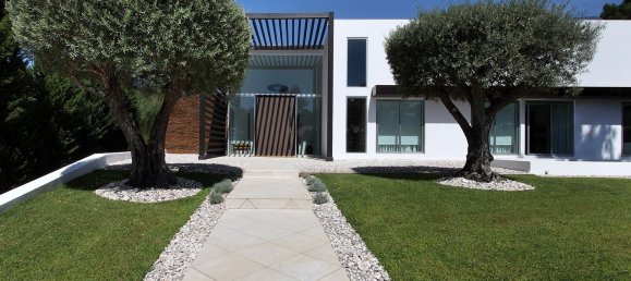 5 bedrooms Villa in Quinta do Conde, Portugal No. 111225 3