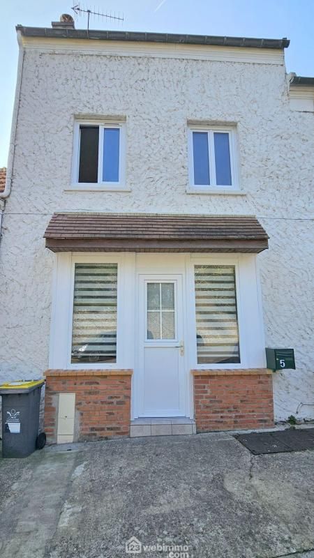 1 bedroom Townhouse in Echarcon, France No. 150832