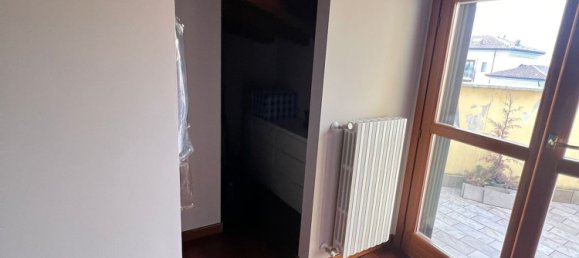 2غرفة شقة في Limido Comasco, Italy رقم 290125 18