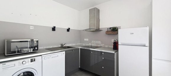 1 bedroom Apartment in L'Ile-Rousse, France No. 357276 2