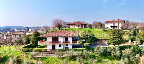 5 bedrooms Villa in Lonato del Garda, Italy No. 198549 5