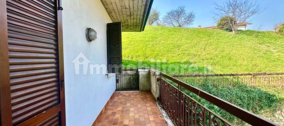 5 bedrooms Villa in Lonato del Garda, Italy No. 198549 31