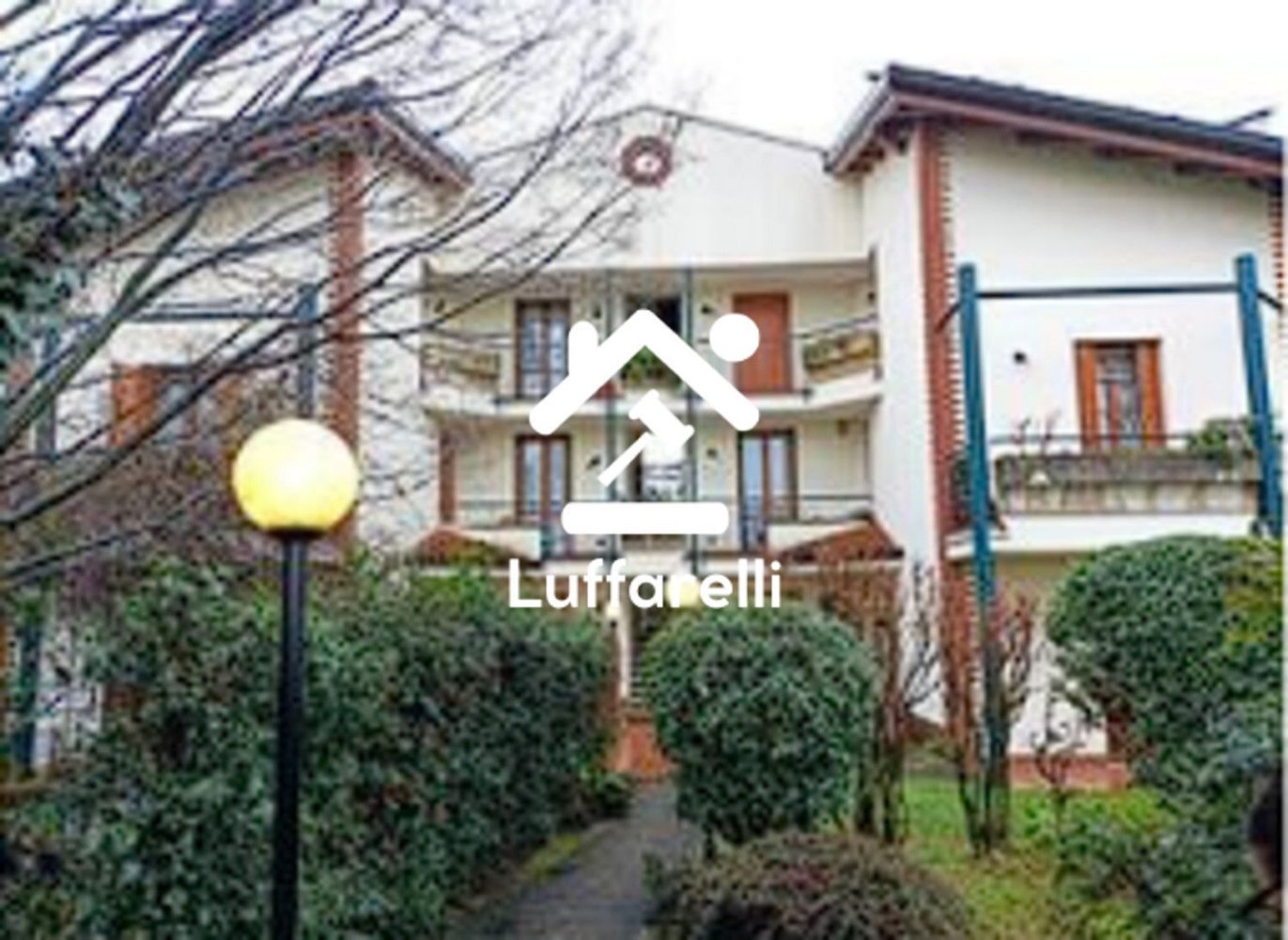 4غرفة شقة في Caponago, Italy رقم 3793