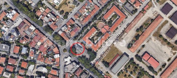 325m² Commercial property in Rimini, Italy No. 317065 11