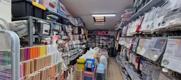 325m² Commercial property in Rimini, Italy No. 317065 8