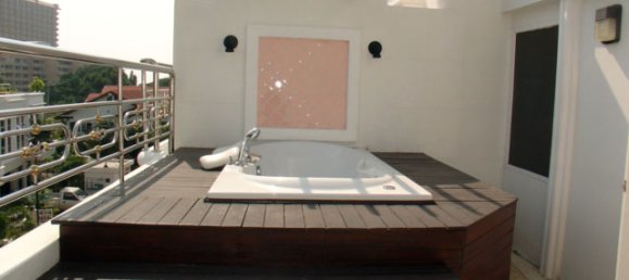 3 bedrooms Cafe / restaurant in Pattaya, Thailand No. 1390 10