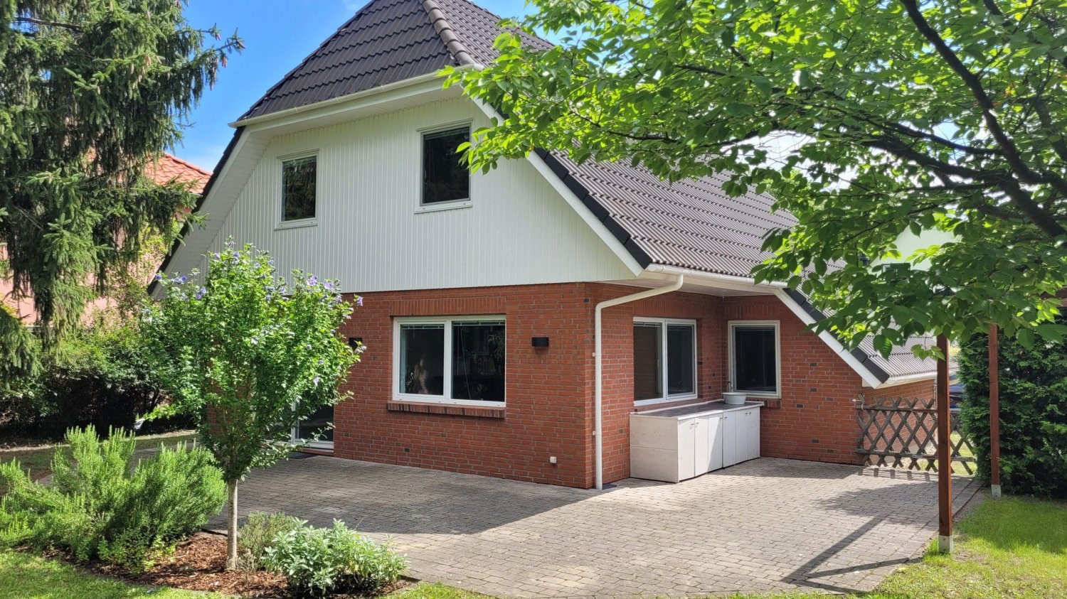 5 rooms House in Brandenburg, Germany No. 47800