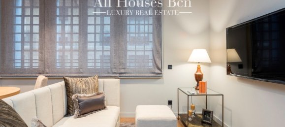 2 Schlafzimmer Wohnung in Ciutat Vella, Spain, Nr. 103339 5