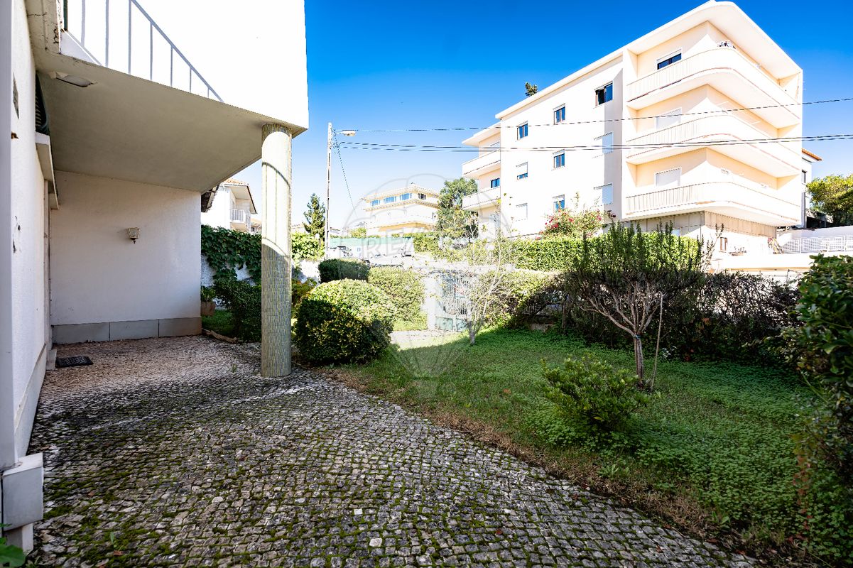 9 bedrooms House in Coimbra, Portugal No. 33467