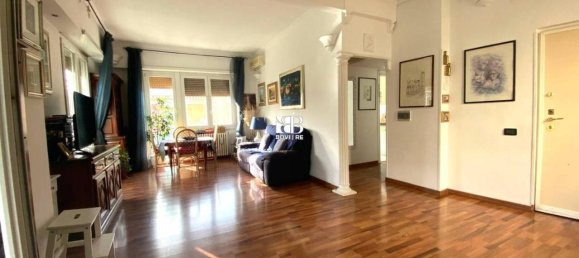 5 rooms Penthouse in Rome, Italy No. 26241 4
