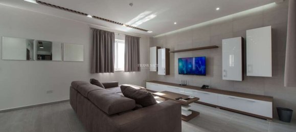 3 chambres Penthouse à Sliema, Malta No. 6898 6