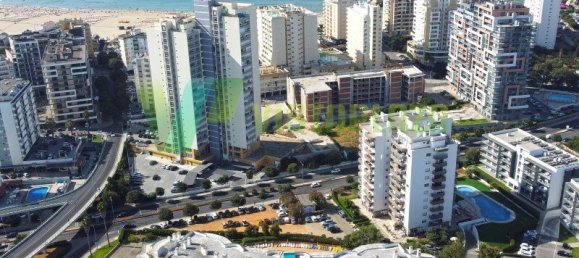 2 Schlafzimmer Wohnung in Portimao, Portugal, Nr. 250583 2