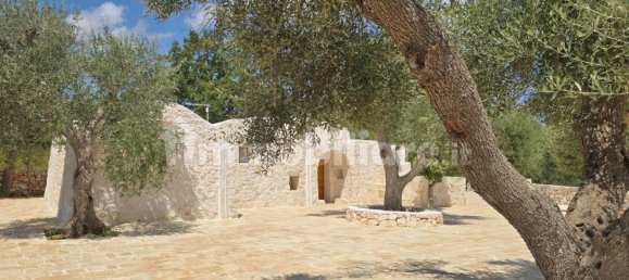4 bedrooms House in Ostuni, Italy No. 275153 4