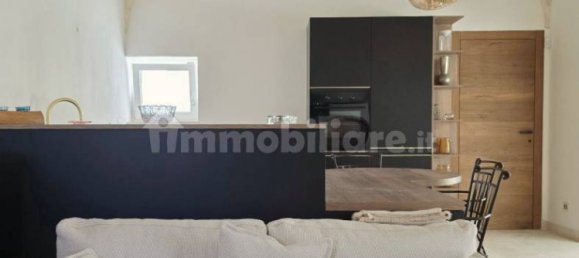 4 bedrooms House in Ostuni, Italy No. 275153 16