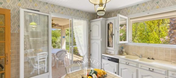 Villa de 3 dormitorios en Porto-Vecchio, France No. 90630 4