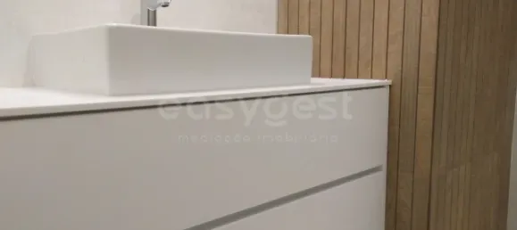 4 bedrooms Apartment in Porto, Portugal No. 78654 22