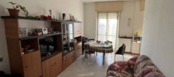 Квартира с 2 комнатами в Саннадзаро де Бургонди, Италия № 196908 33