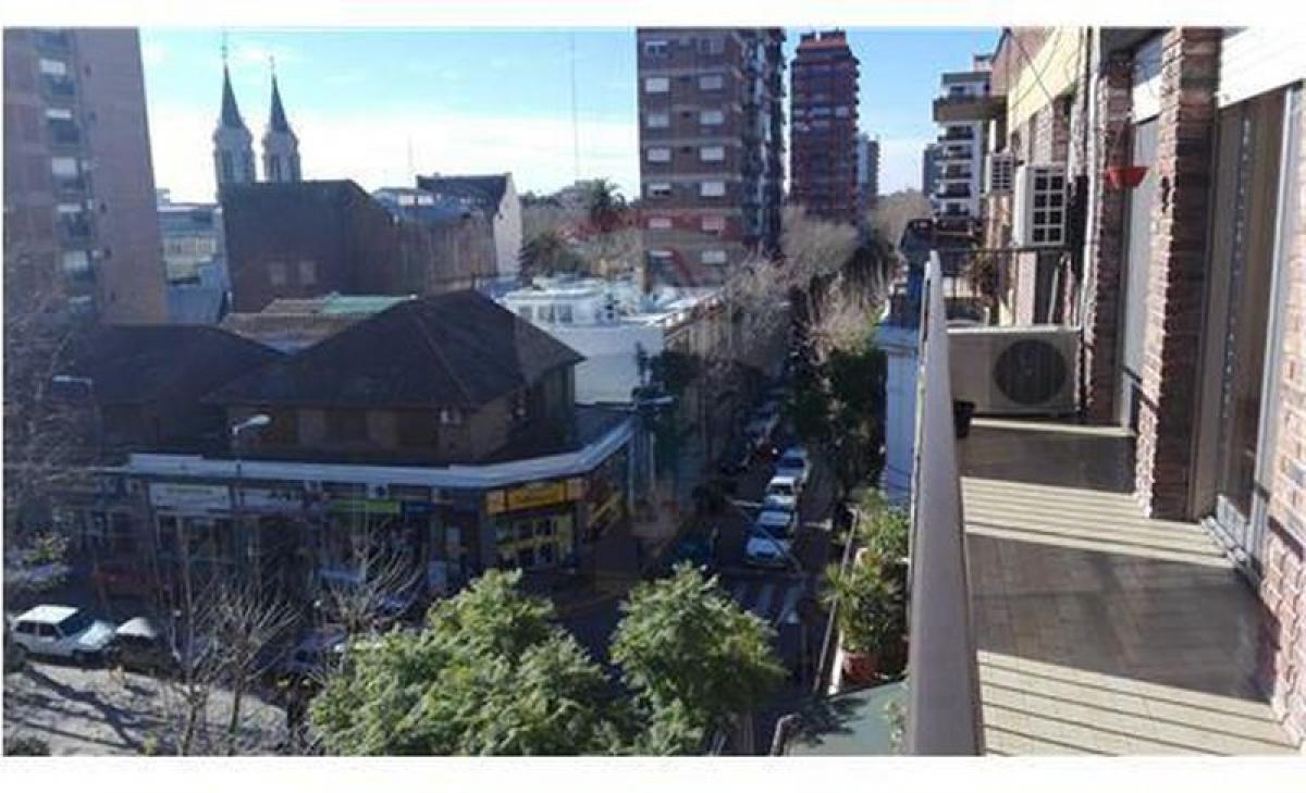 Apartamento de 2 dormitorios en San Fernando, Argentina No. 12313