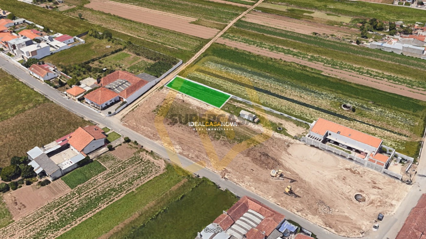 Земельный участок 484м² в Aradas, Португалия № 352544