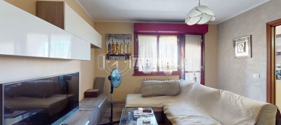 6 rooms Apartment in Orbassano, Italy No. 271687 2