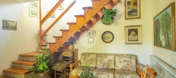 2 Schlafzimmer Villa in Magliano Sabina, Italy, Nr. 359967 7