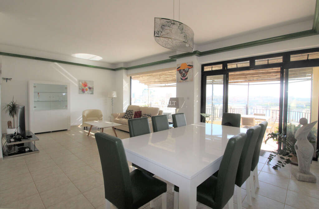2 Schlafzimmer Penthouse in Sliema, Malta, Nr. 9097