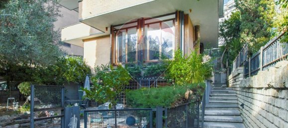 Apartamento T2 em Rome, Italy N.º 327921 6