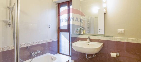 Apartamento T2 em Rome, Italy N.º 327921 19