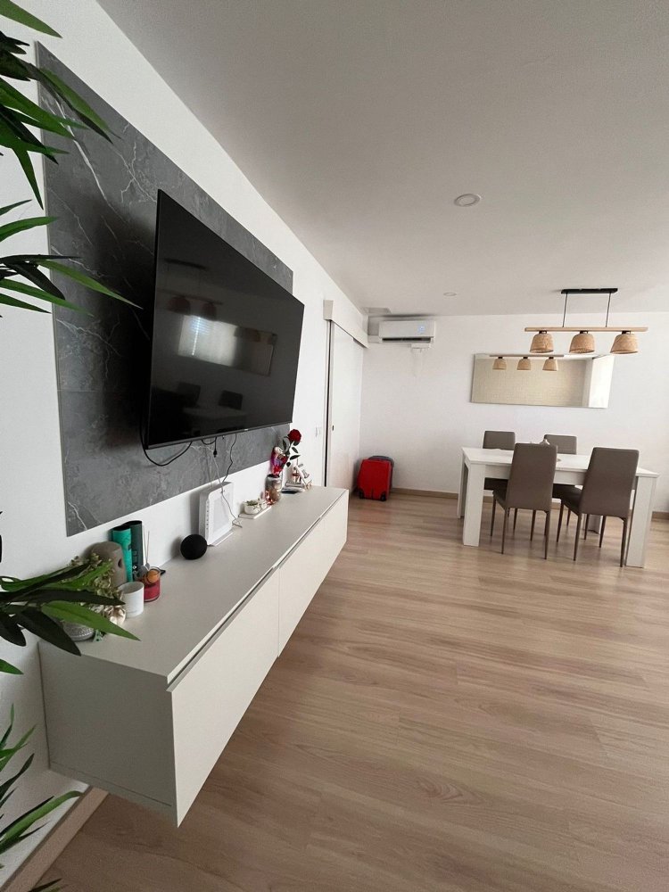 3 Schlafzimmer Wohnung in Cornella De Llobregat, Spain, Nr. 171067