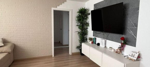 3 Schlafzimmer Wohnung in Cornella De Llobregat, Spain, Nr. 171067 3