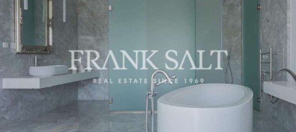 Bungalow de 3 dormitorios en Rabat, Malta No. 2126 19