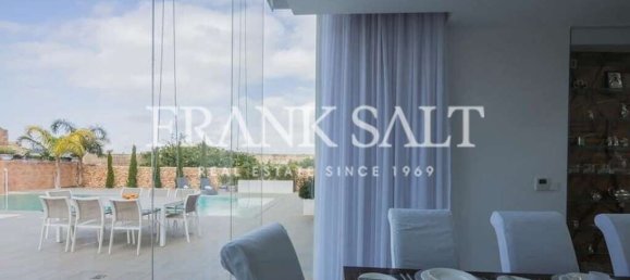 Bungalow de 3 dormitorios en Rabat, Malta No. 2126 13