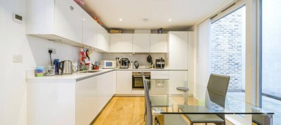 3 bedrooms House in Kings Cross, United Kingdom No. 11139 6