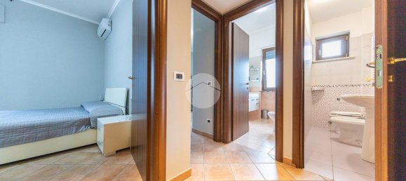 3-Zimmer Wohnung in Rome, Italy, Nr. 176534 21