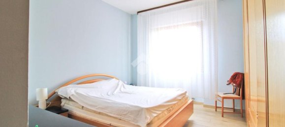 Apartamento de 4 dormitorios en San Salvo, Italy No. 326619 12