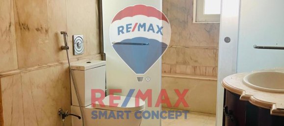 7 bedrooms Villa in Abu Dhabi, UAE No. 36906 29