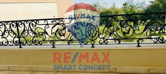 7 bedrooms Villa in Abu Dhabi, UAE No. 36906 17