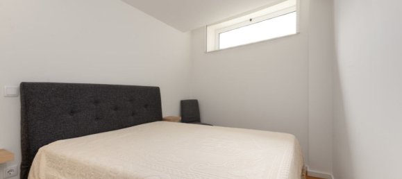 Apartamento de 2 dormitorios en Sao Felix da Marinha, Portugal No. 334686 10
